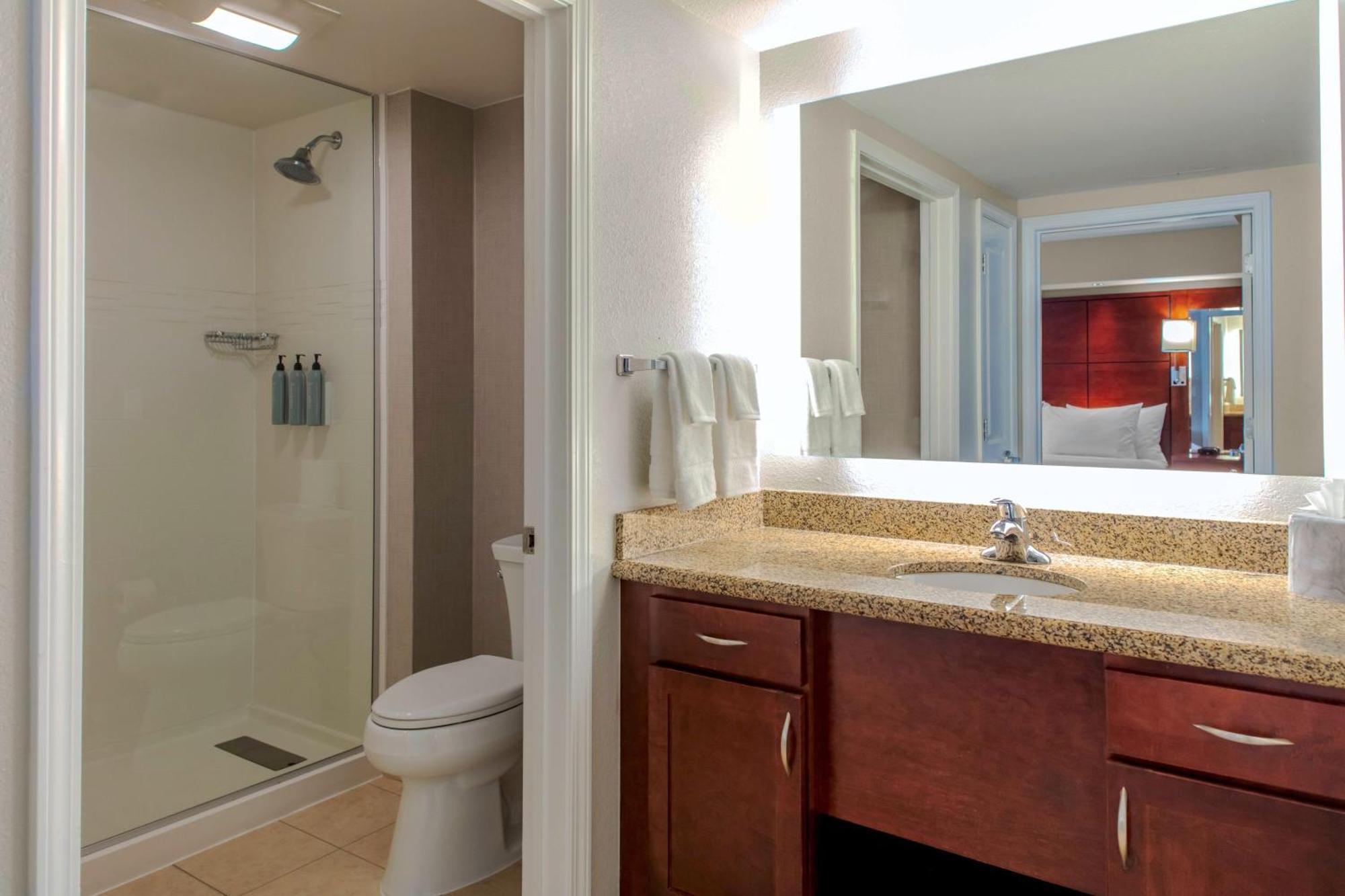 Residence Inn By Marriott Yonkers Westchester County Bagian luar foto