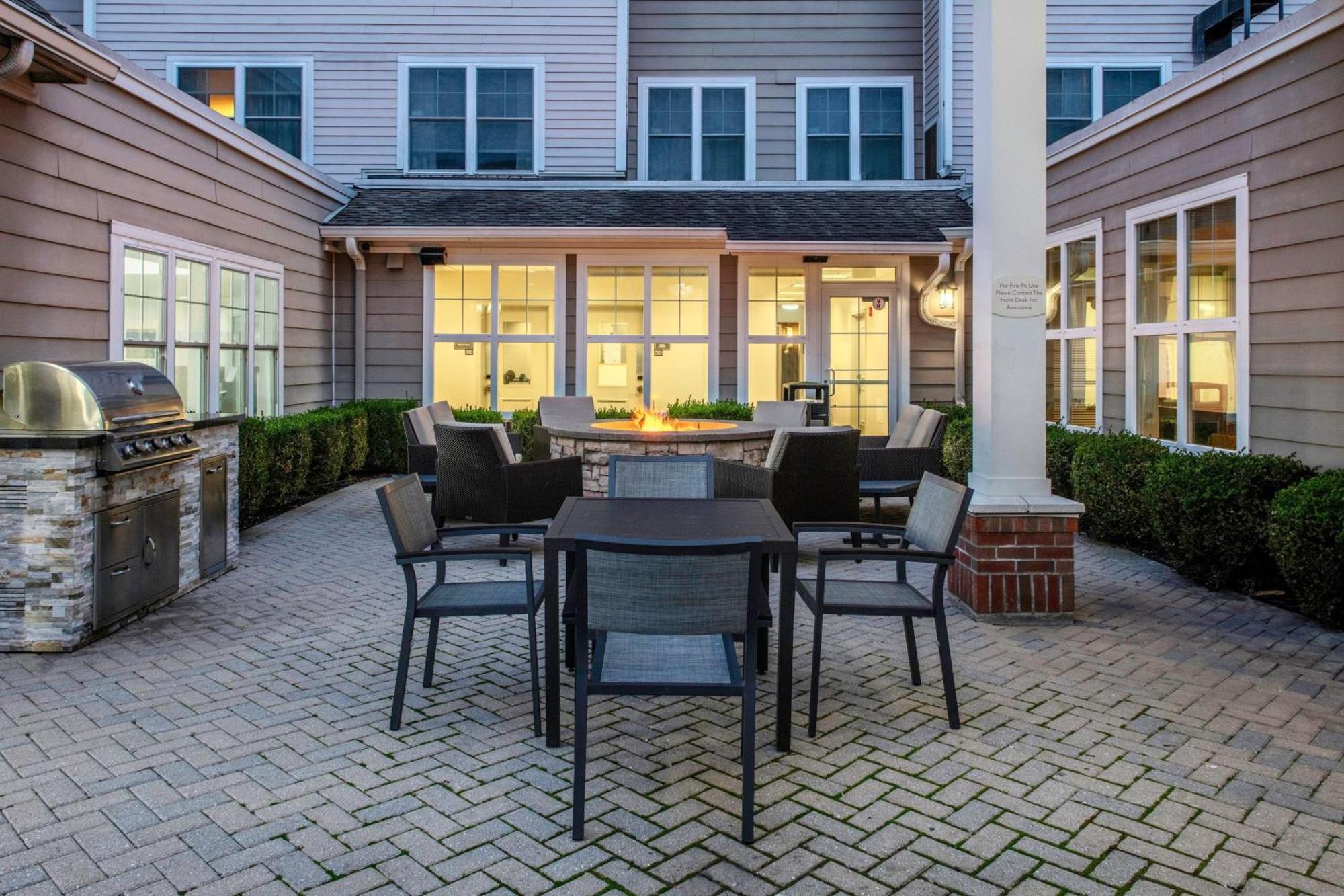 Residence Inn By Marriott Yonkers Westchester County Bagian luar foto